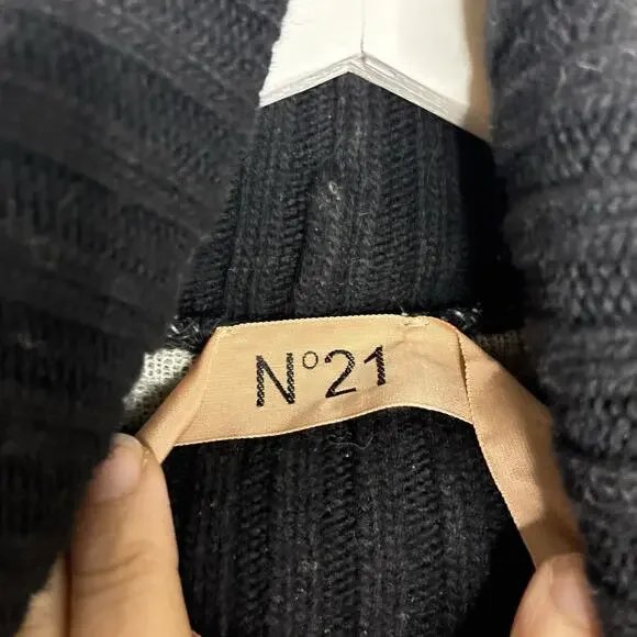 N°21 Jacquard Mohair Cropped High Low Black and White Sweater S - Picture 10 of 10